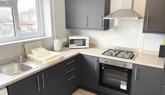 Beautiful Holiday Home Near Newport City Centre