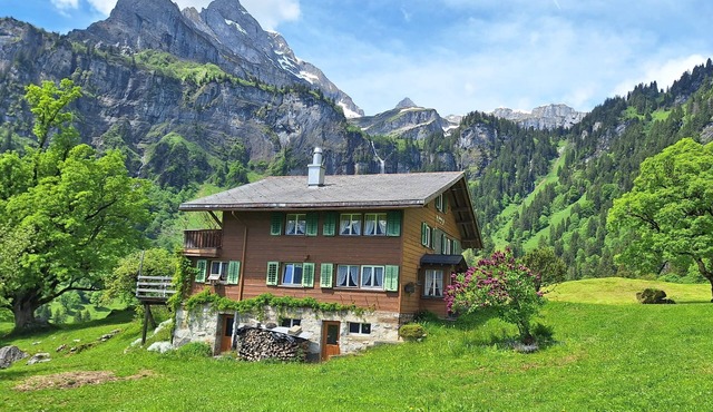 Beautiful holiday flat in an old farmhouse