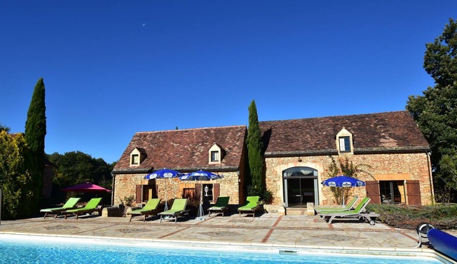 Beautiful holiday home with heated pool
