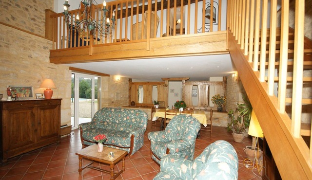 Beautiful holiday home with pool