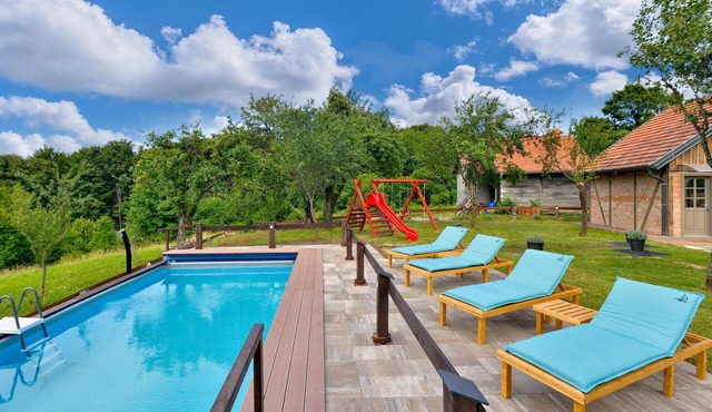 Beautiful home in Sveti Ivan Zelina with sauna