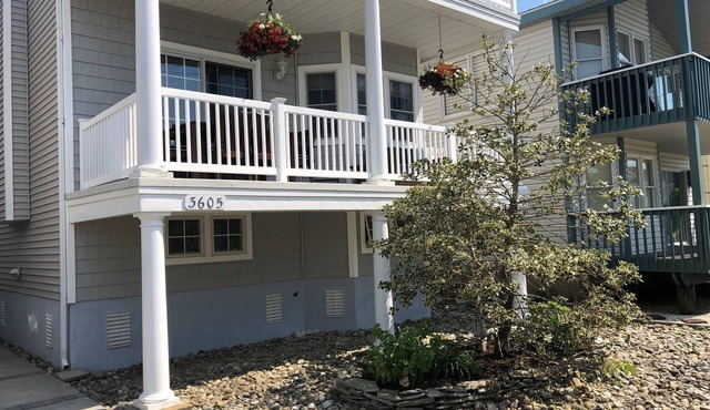Beautiful Home 1 Block From Beach, Tennis and Playground!