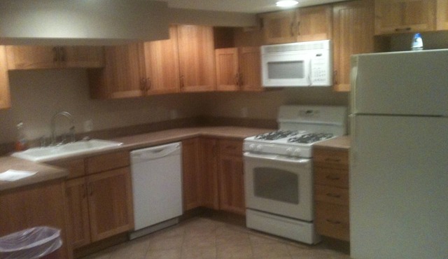 Beautiful Home 5 Blocks From Ferry To French Quarter