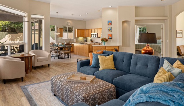 Beautiful Home, 55+ Community! Community Pool & Hot Tub! Pinon Vista - S058