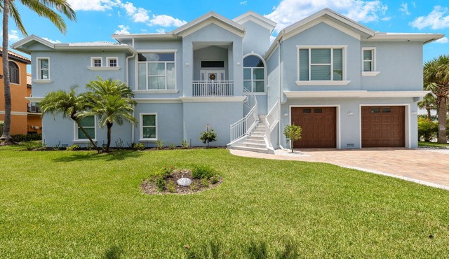 Beautiful Home Across Street From Beach!