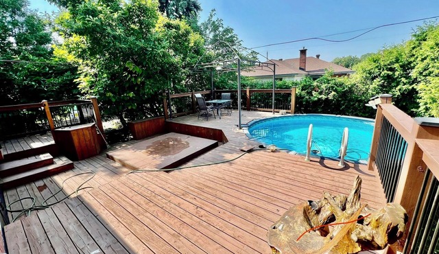 Beautiful home Artsy+pool+deck