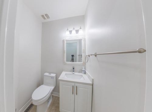 Beautiful Home by Toronto in Central Location