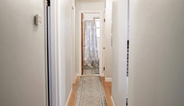 Beautiful Home: Central Location