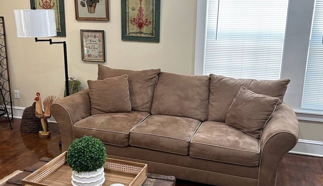 Beautiful home completely remodeled and painted. Fully furnished. .