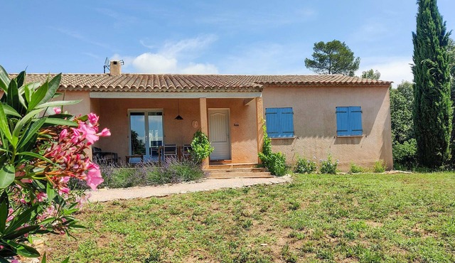 Beautiful home in Besse sur Issole with WiFi