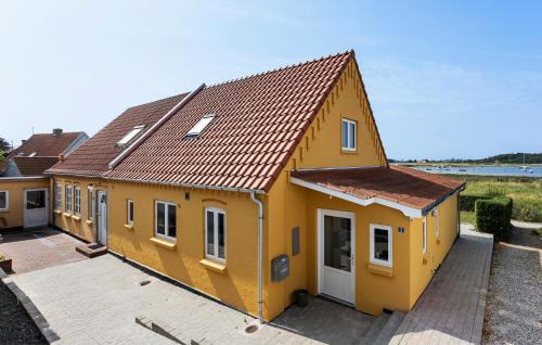 Beautiful Home In Assens With House Sea View