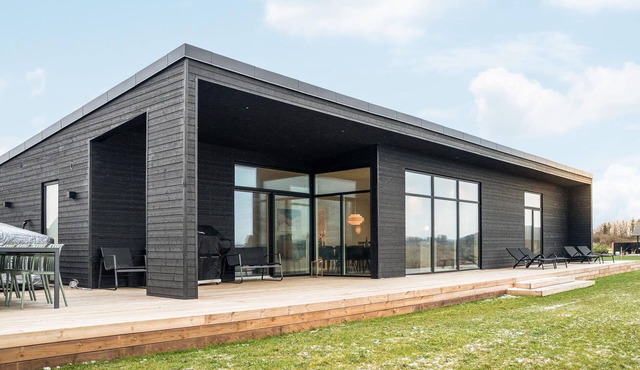 Beautiful home in Børkop with sauna