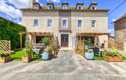 Beautiful Home In Baraqueville With Wifi