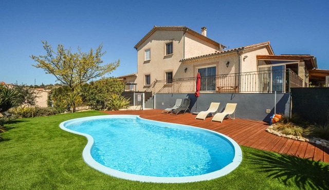 Beautiful home in Barjac with WiFi