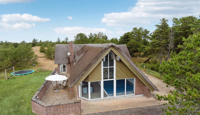 Beautiful home in Blåvand with sauna