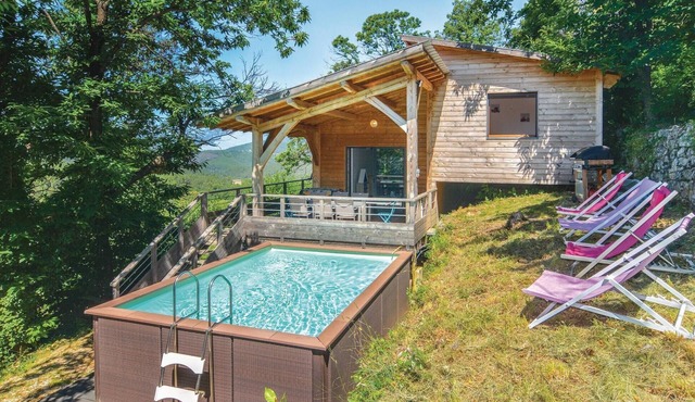 Beautiful home in Bordezac