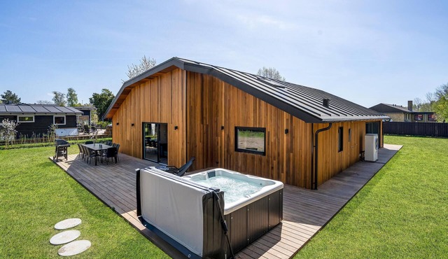 Beautiful home in Børkop with kitchen