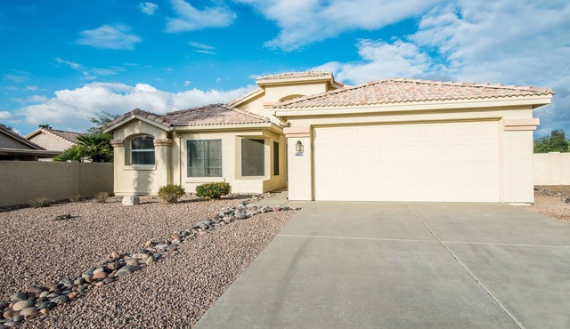 Beautiful Home In Continental Ranch