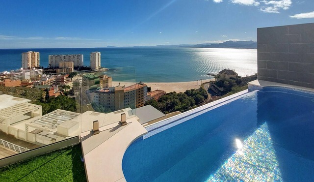 Beautiful home in Cullera