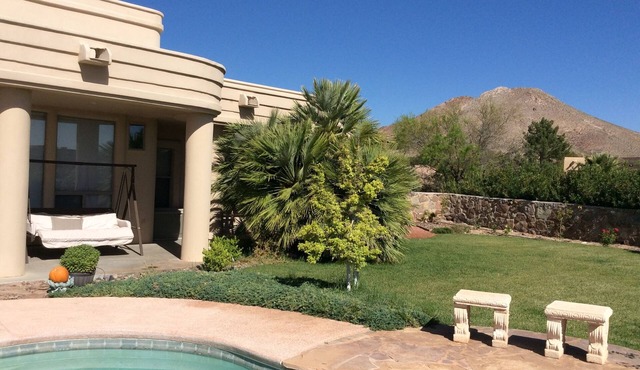 Beautiful Home in Desert Oasis Pool & Hot Tub Access Discount Rates Apply