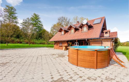 Beautiful Home In Donja Stubica