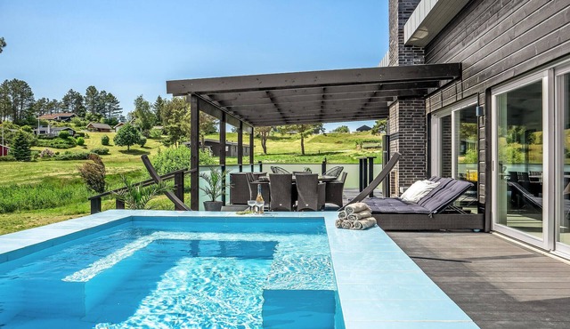 Beautiful home in Ebeltoft