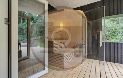 Beautiful Home In Ejstrupholm