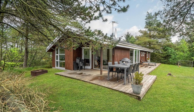 Beautiful home in Fjerritslev with sauna