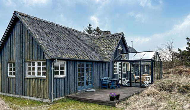 Beautiful home in Fjerritslev with house sea view