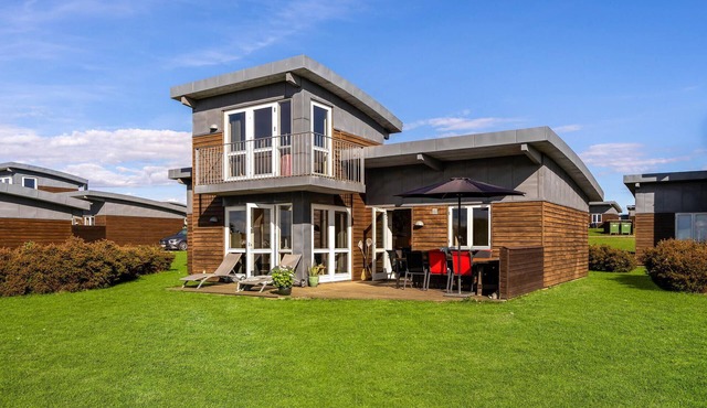 Beautiful home in Faaborg with sauna