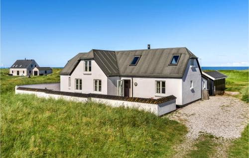 Beautiful Home In Frøstrup With Sauna