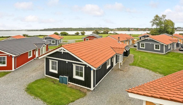 Beautiful home in Gråsten with WiFi
