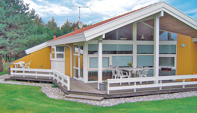 Beautiful home in Grenaa with sauna