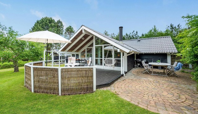 Beautiful home in Grenaa with sauna