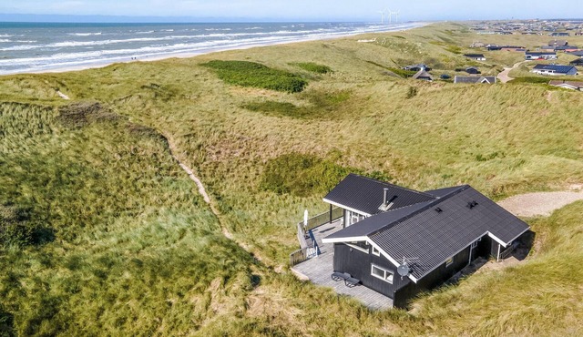 Beautiful home in Hvide Sande with sauna