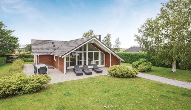 Beautiful home in Haderslev with WiFi