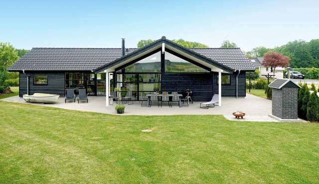 Beautiful home in Haderslev with sauna