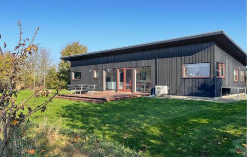 Beautiful Home In Haderslev With Wifi