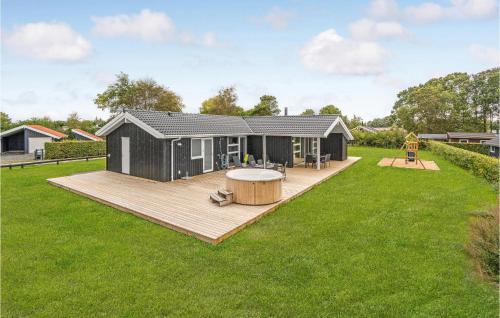 Beautiful Home In Hadsund With Sauna