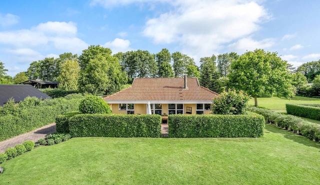 Beautiful home in Hejls with sauna