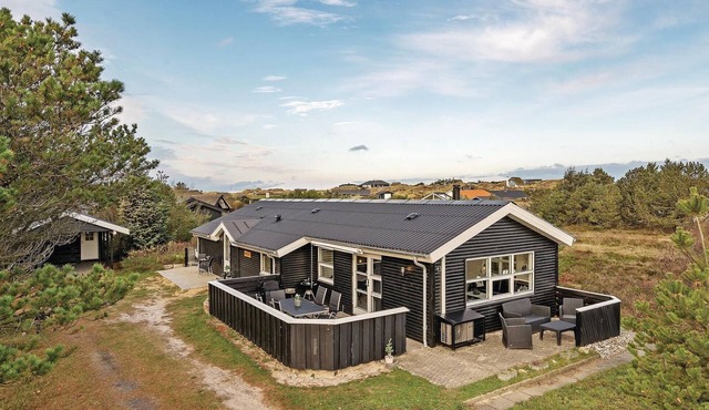 Beautiful home in Henne with sauna