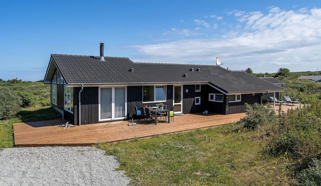 Beautiful home in Hjørring with sauna