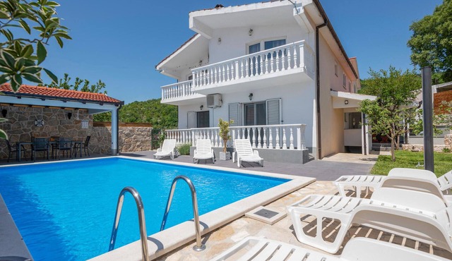Beautiful home in Glavina Donja
