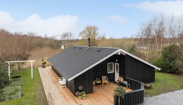 Beautiful home in Humble with sauna