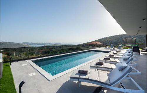 Beautiful Home In Jarebinjak