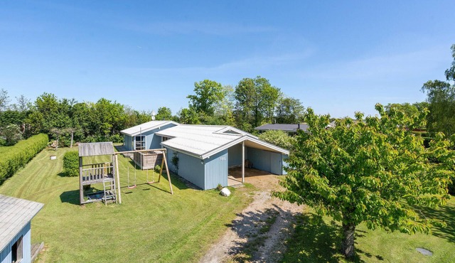 Beautiful home in Juelsminde with sauna