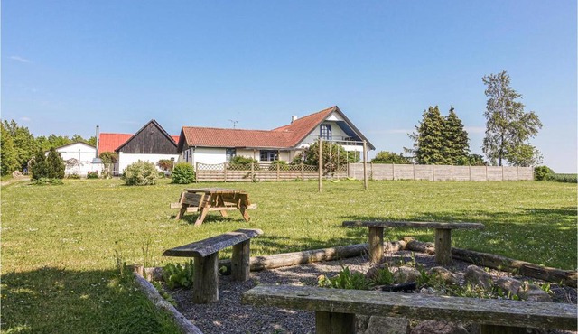 Beautiful Home In Klemensker With Wifi