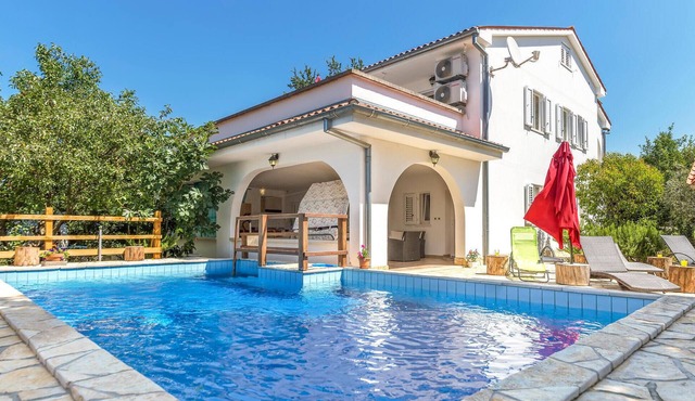 Beautiful home in Labin
