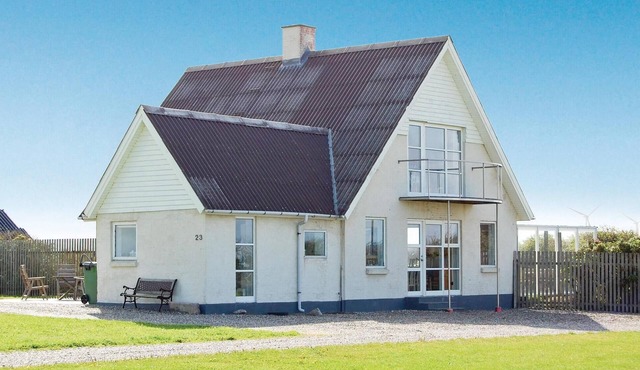 Beautiful home in Lemvig with kitchen