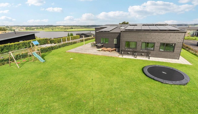 Beautiful home in Løgstrup with sauna